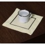 Serwetka len z lamówką 20x20 cm ecru z kawowy lamówką. STP-002  Cena jest za całą paczkę 2szt.