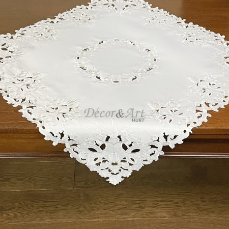 Obrus haftowany 85x85 cm kwadrat biały DA-127582