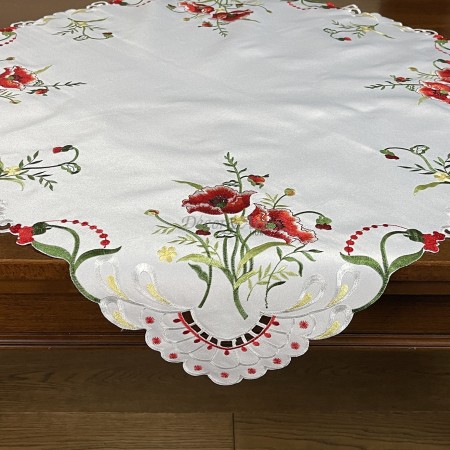 Obrus haftowany 85x85 cm kwadrat biały DA-137597N