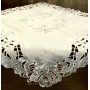 Obrus haftowany 85x85 cm kwadrat ecru DA-16223